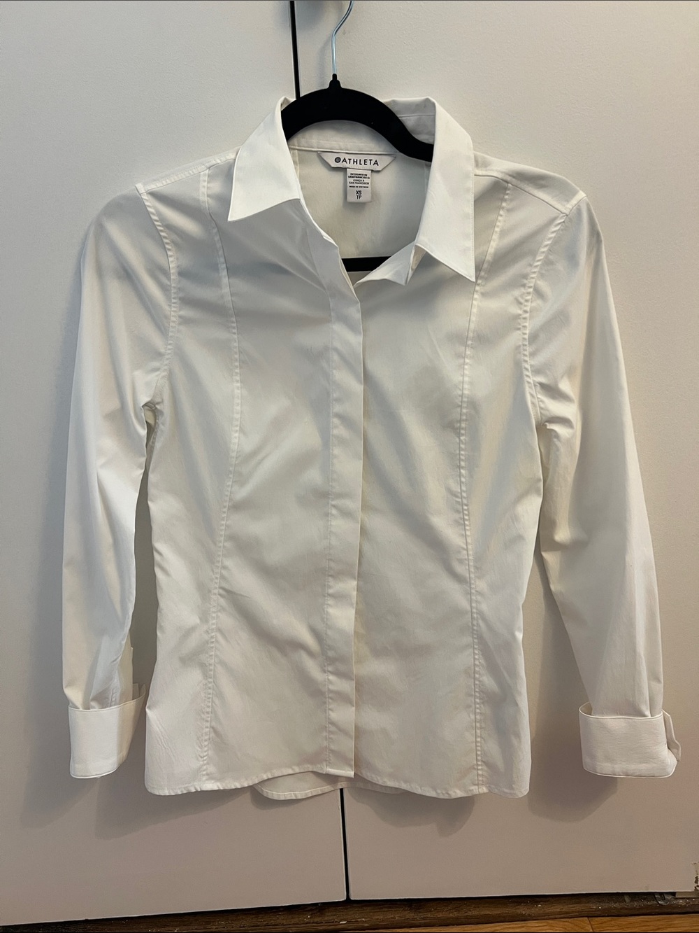Athleta White Button-Front Stretch Collar Shirt